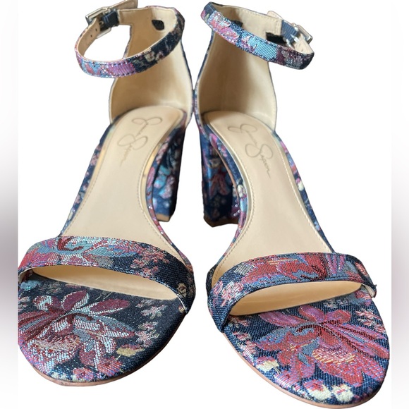Jessica Simpson Blue Tapestry Heels Size 8.5M - Picture 4 of 9